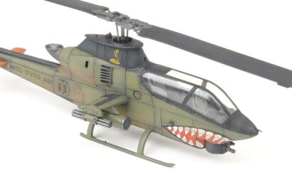 AH-1G Cobra Vietnam  1/72 Kovozávody Prostějov